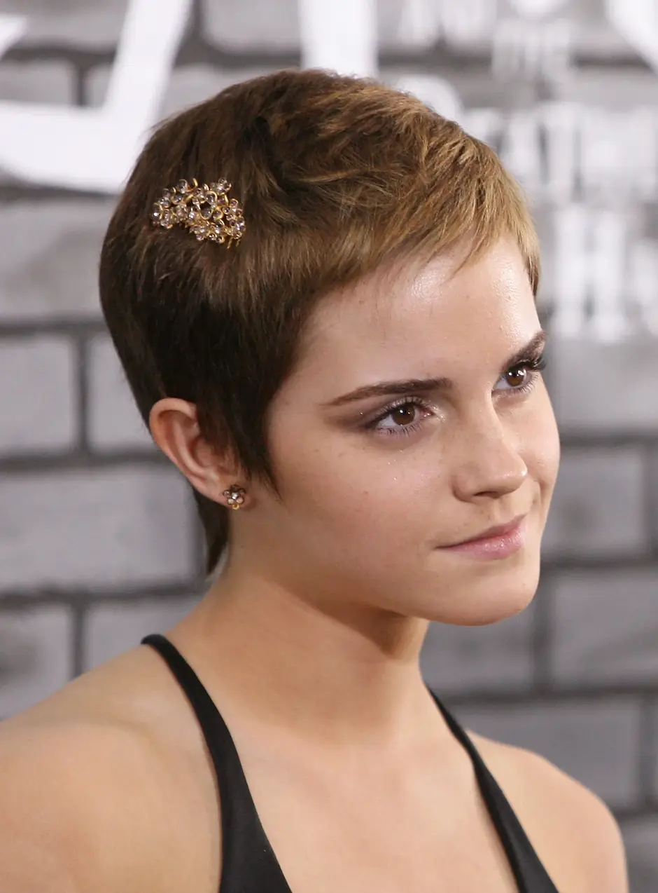 Эмма уотсон short hair