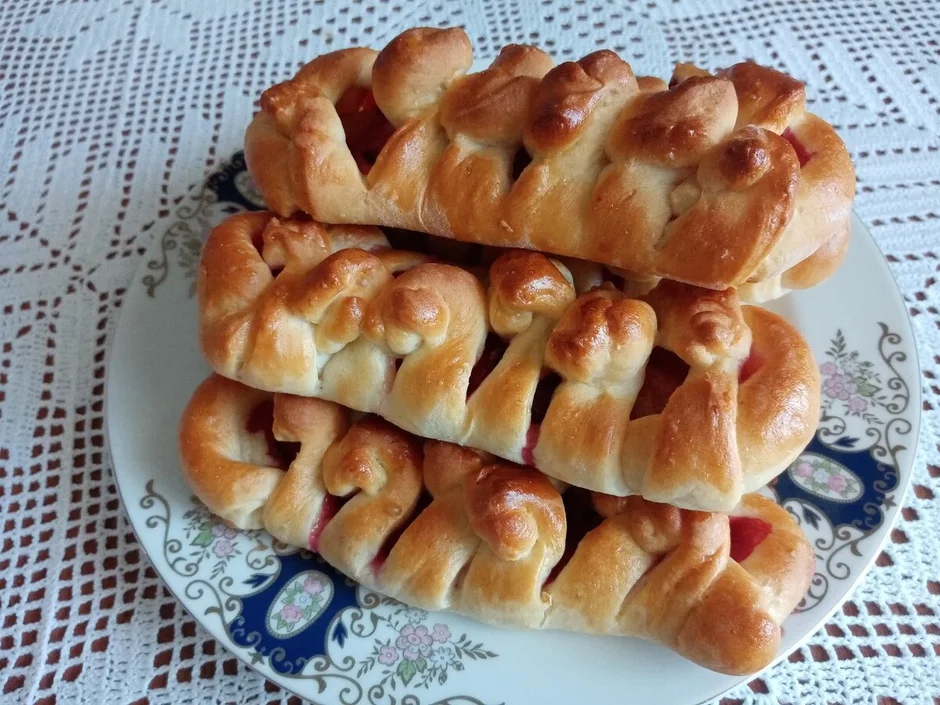 Булочки из дрожжевого теста
