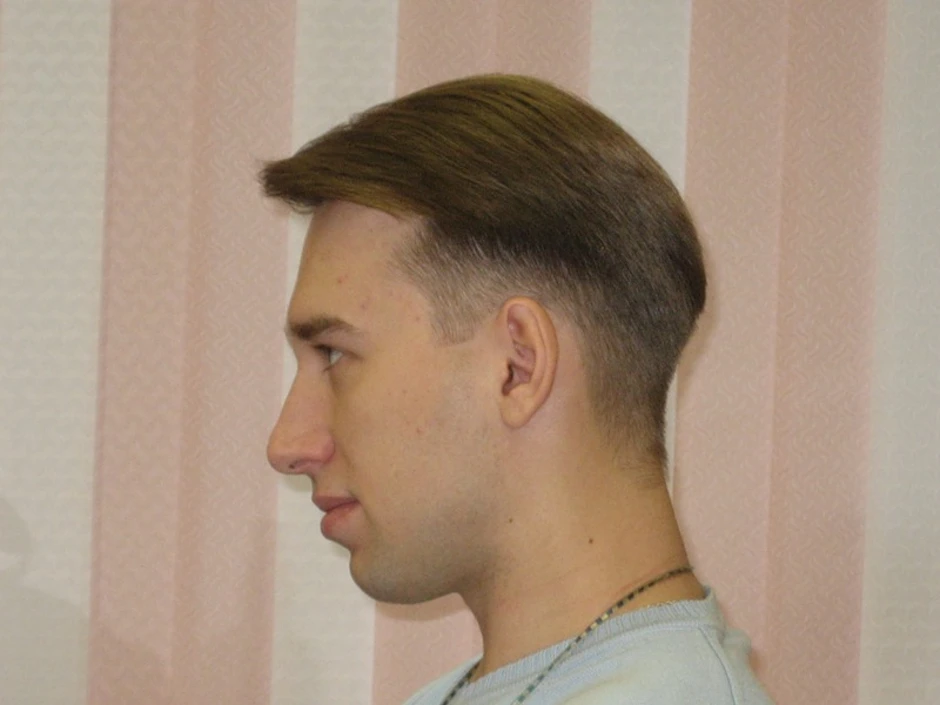 Стрижка полубокс