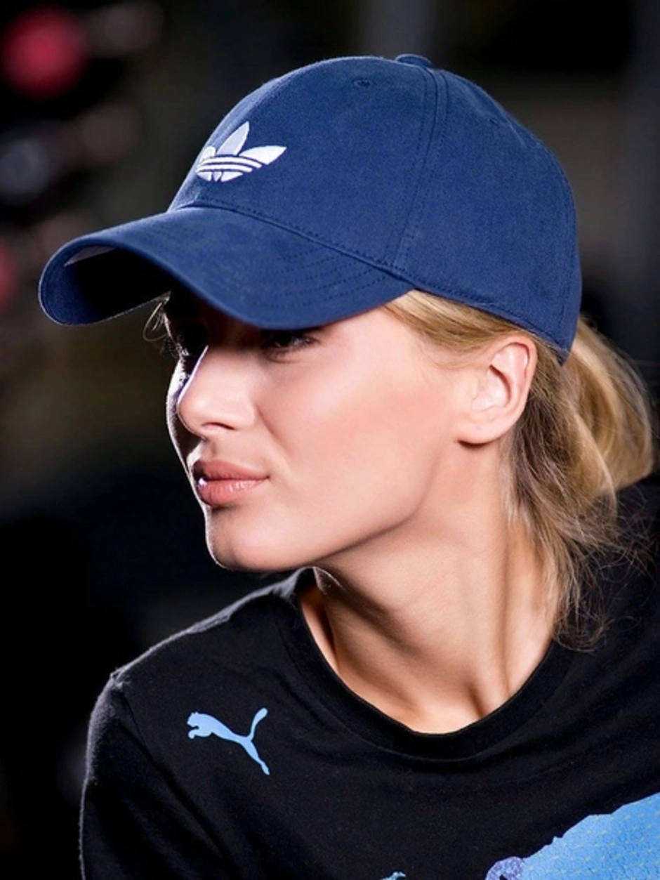 Capgg бейсболка женская adidas