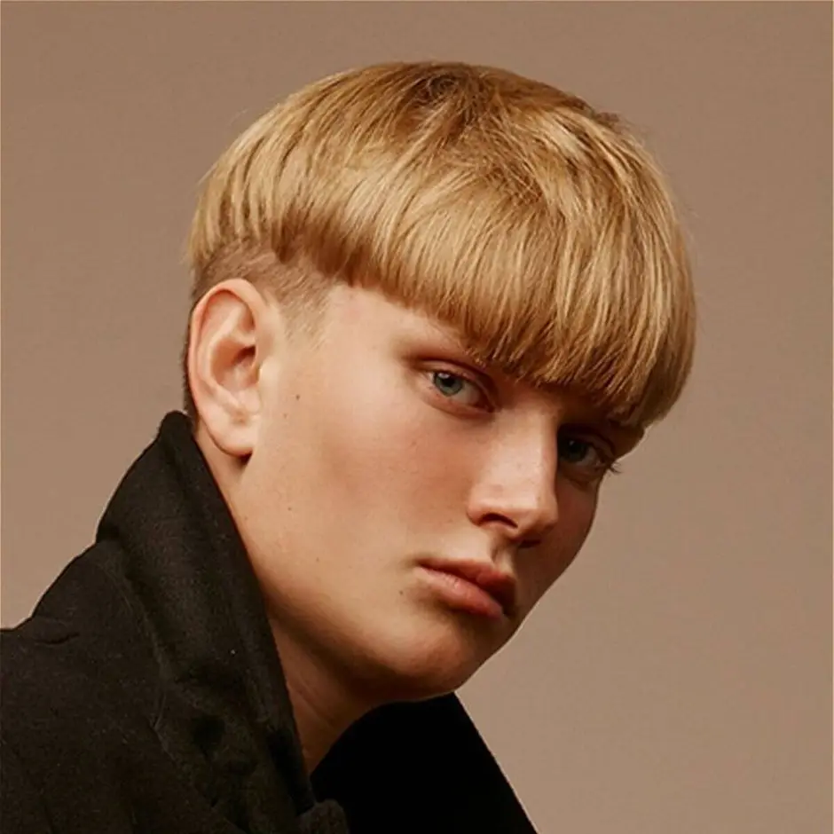 Bowl cut men стрижка