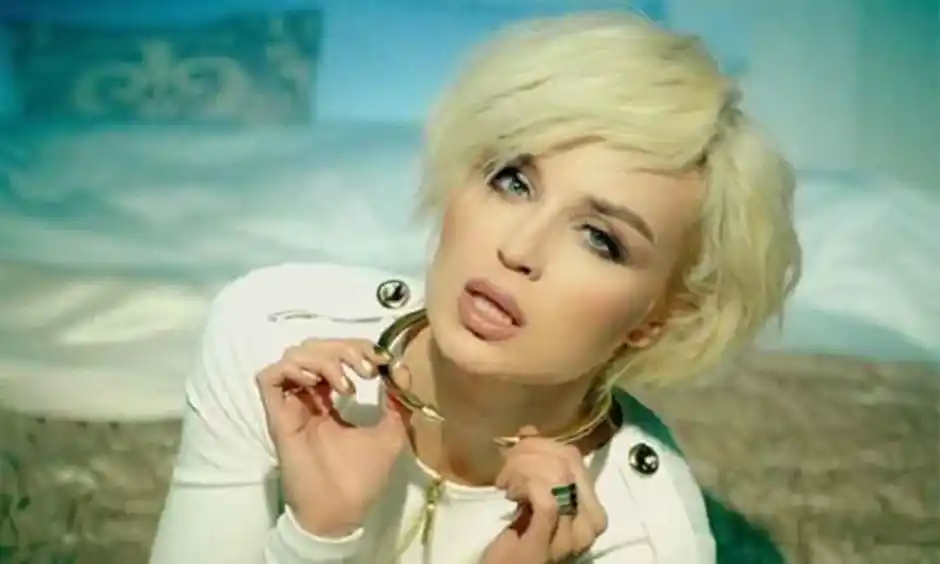 Полина гагарина
