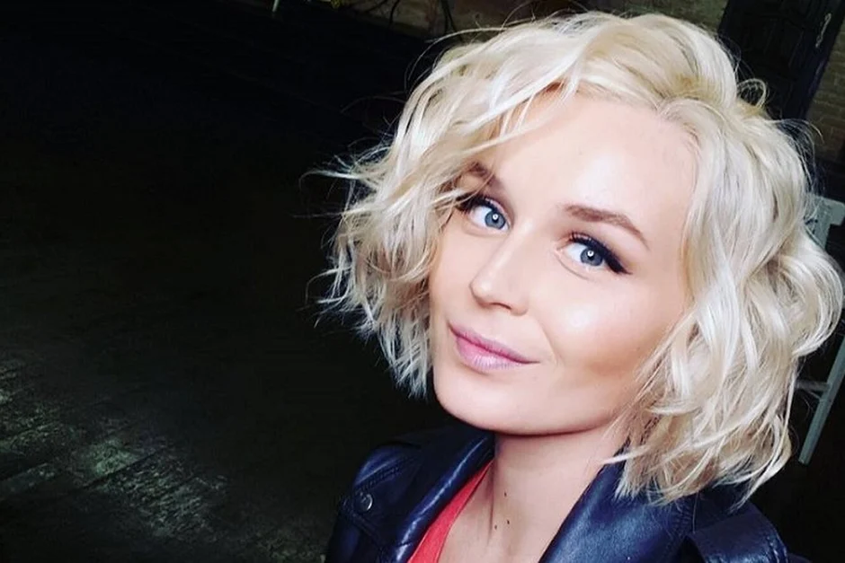 Гагарина певица