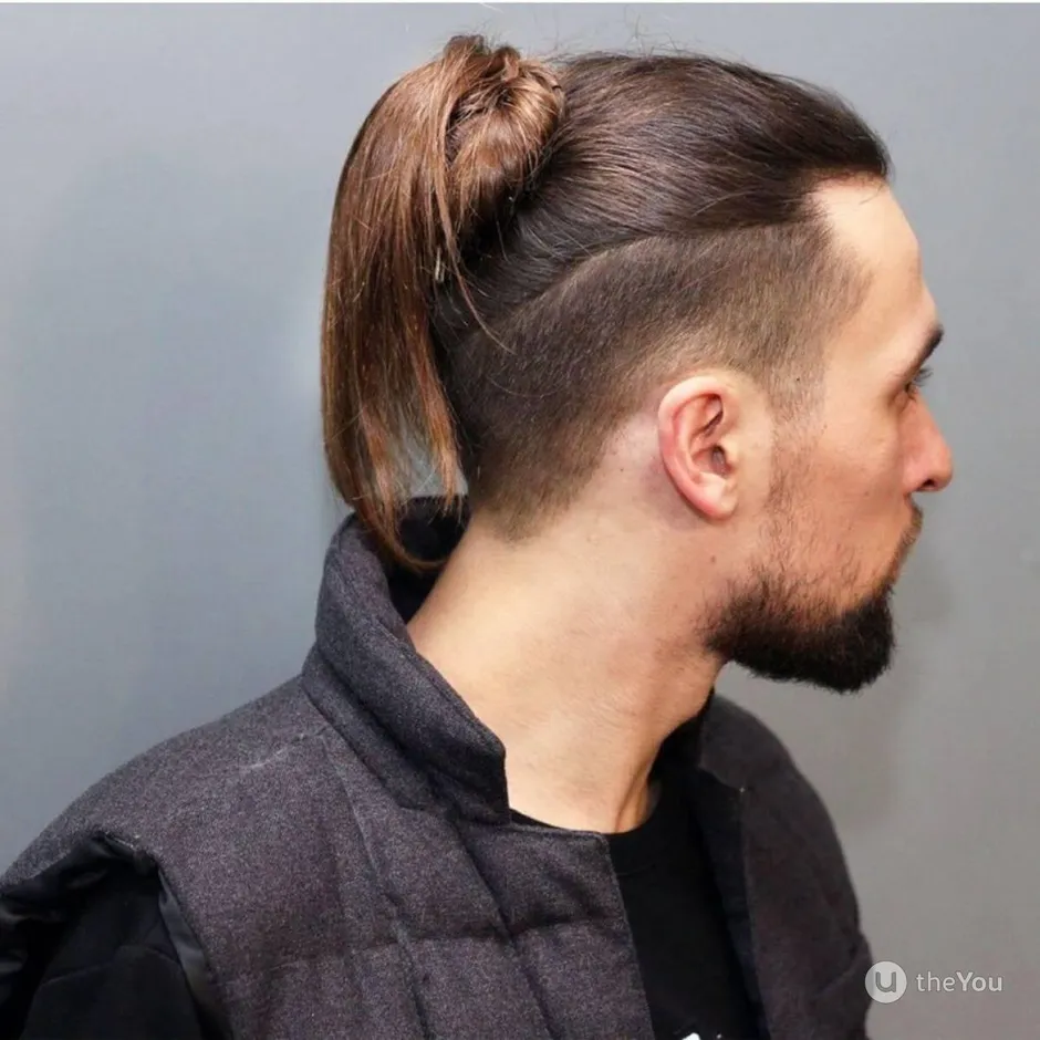Стрижка top knot