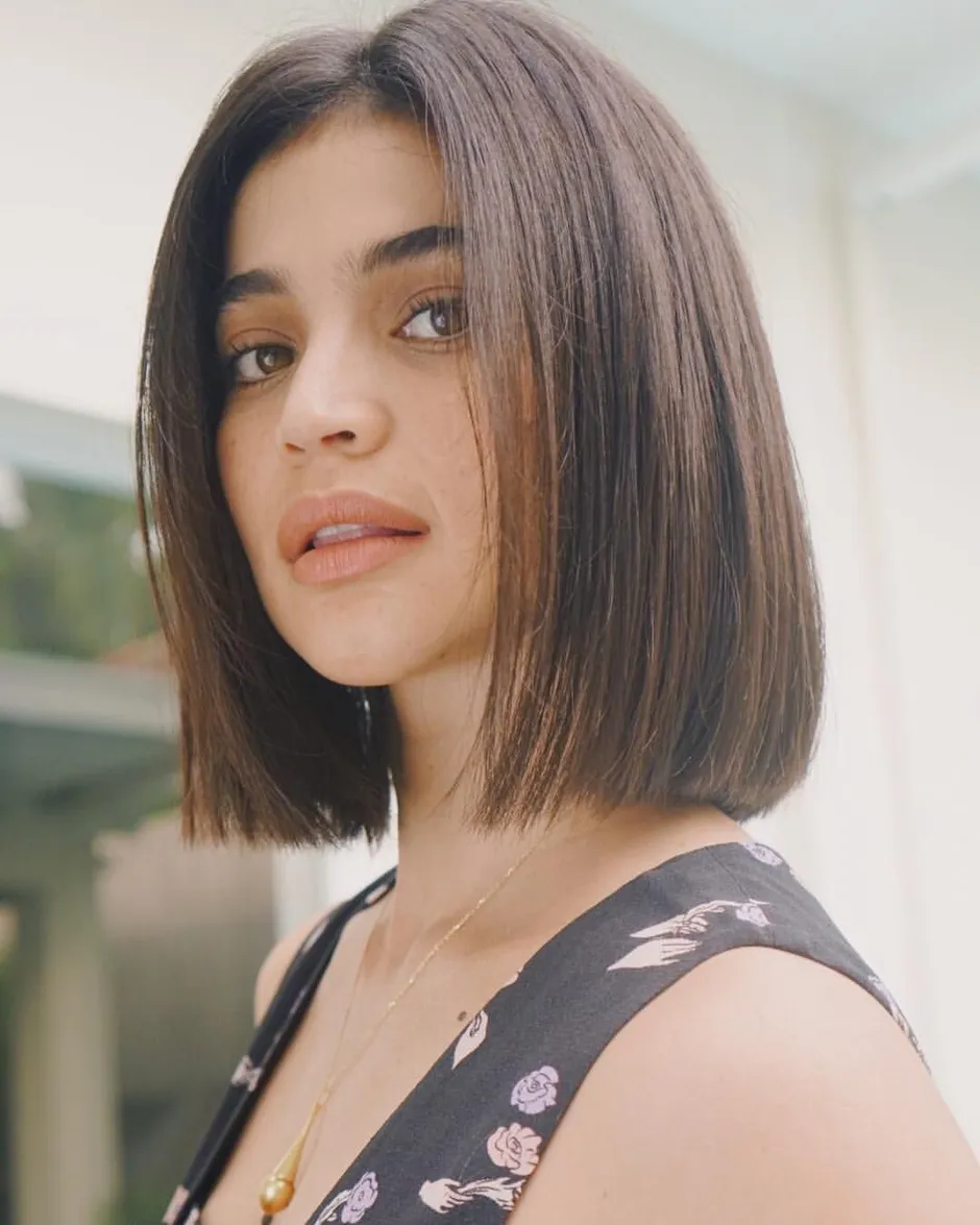 Anne curtis каре