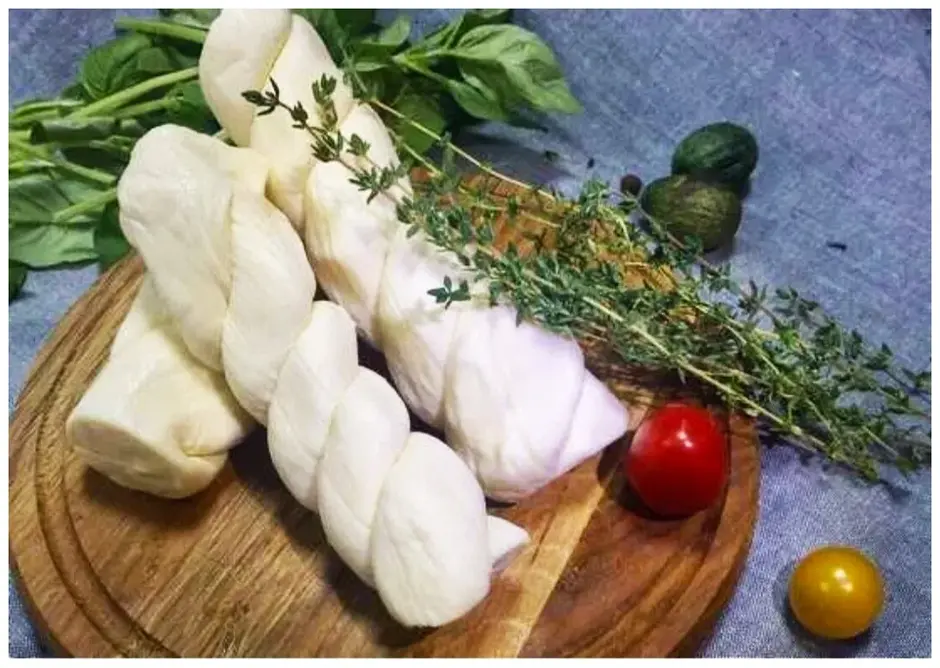 Сыр моцарелла