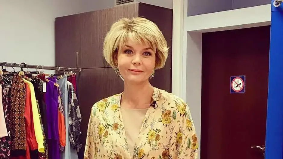 Юлия меньшова прическа