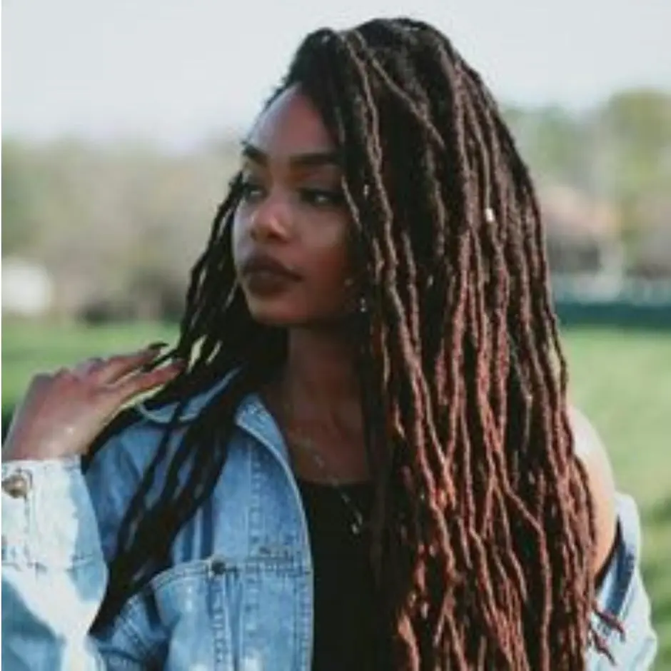 Nu faux locs