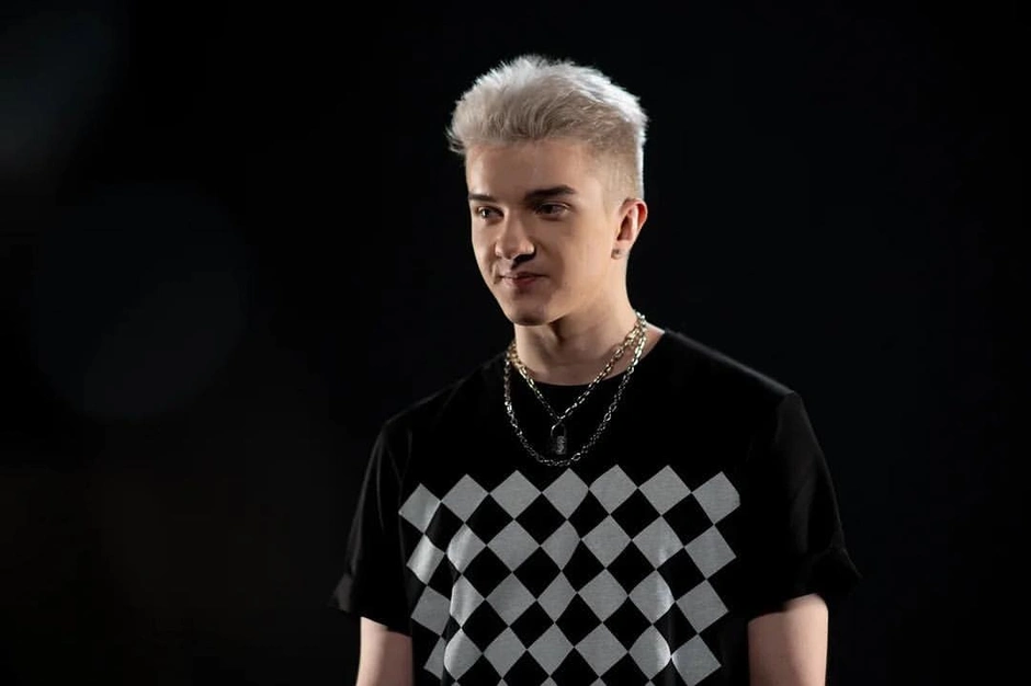 Прическа alohadance