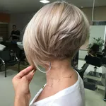 Стрижка каре с объемом фото