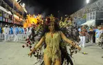Фото вали с черными волосами