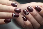 Бордовый маникюр на короткие ногти фото