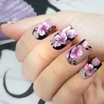 Фото красивых цветов ногтей