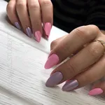 Розовые миндальные ногти фото