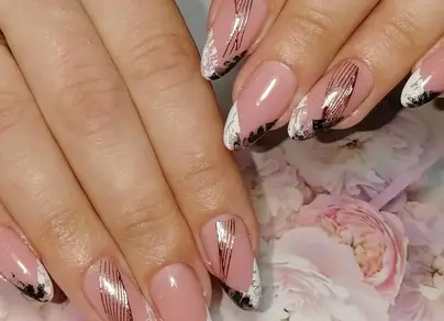Французский маникюр на короткие ногти фото